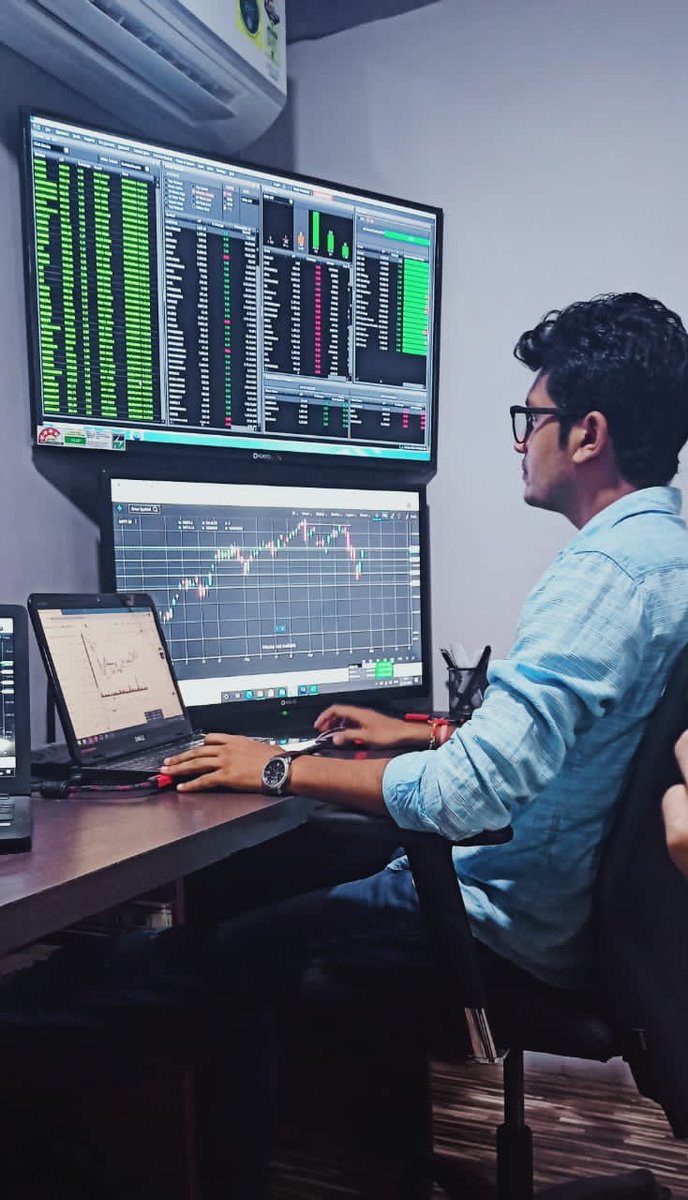 denouement_deep's tweet photo. @zerodha Hey @zerodha this is my trading desk. @trader_deepak https://t.co/nUhoTgUSq0