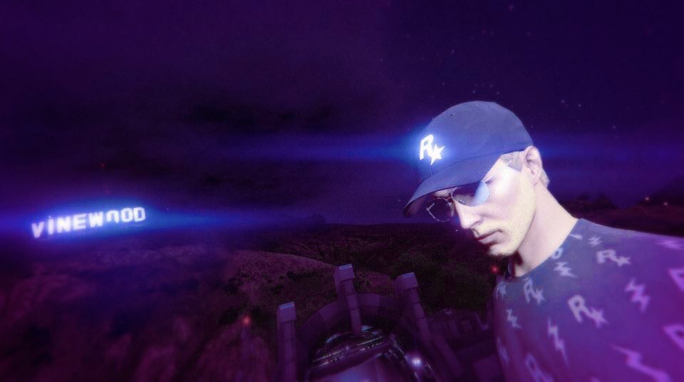 NeoTomix's tweet photo. The rock stars are from Vinewood✨⭐️ #GTA5 #GTAOnline #RockstarGames #GTAPlayers @RockstarGames https://t.co/DE5CV0TKHc