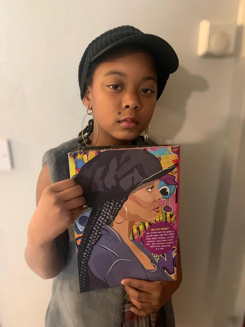 MissMHMPS's tweet photo. Well done to this Year 6 Pupil for her fantastic outfit for World Book Day. She said: "I am Janet Jackson and I helped to make 'Box Braids' popular in the 1990’s." @HerbMorrPriSch @WorldBookDayUK https://t.co/ud7TbOL2Jf