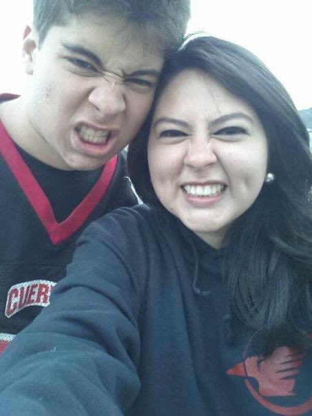Un pequeño TBT Con este desorden andante <a href="/Hugodhc16/">Hugo Herrera</a>