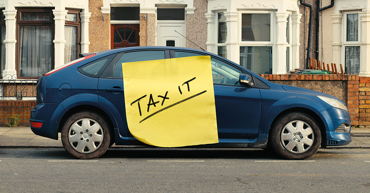 DVLAgovuk's tweet photo. Need to drive your car again after telling DVLA it’s off the road? Simply tax it online to get back on the road again https://t.co/ap6s74PkkP https://t.co/HbHndXHHil