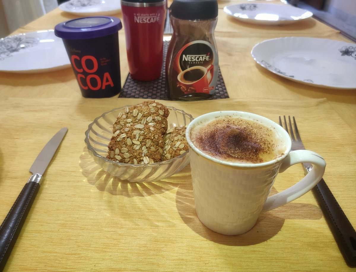 carvingmaster05's tweet photo. Everything is better with COFFEE 🤎🤎
#carvingmaster05
#coffee #cookies #coffeecup #nescafe #light #shadow #instagram #intagood #photographshoot #photographyislife #goodvibes #earth #bloom #chandigarh #mohali #beautiful #awesomeearth #natrue https://t.co/K1xpzGFqN5