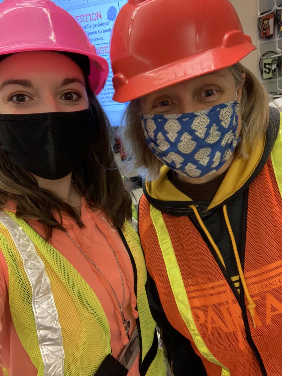 Stoutzenheroes's tweet photo. We are ready for a construction themed ELA and math lesson today! 🦺 @MHPrincipals https://t.co/w6YieIGqRZ