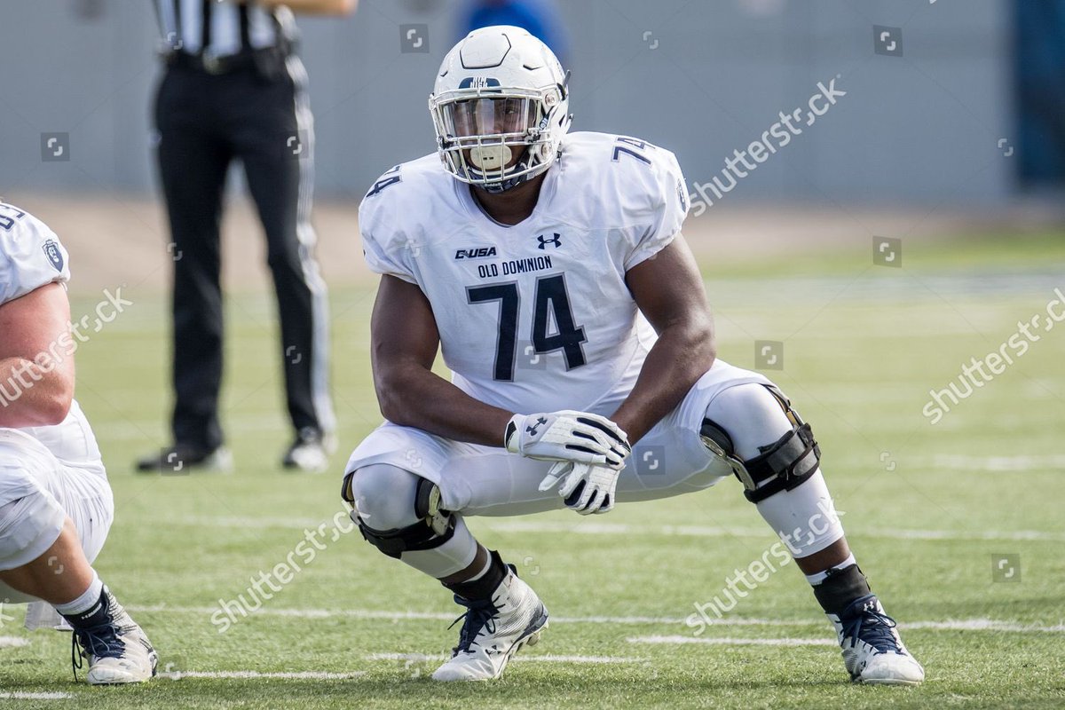 ac_oben's tweet photo. I am Honored to receive an offer from Old Dominion University. Thank you @RickyRahne for the call. @ODUFootball https://t.co/PFCNRcV2O5