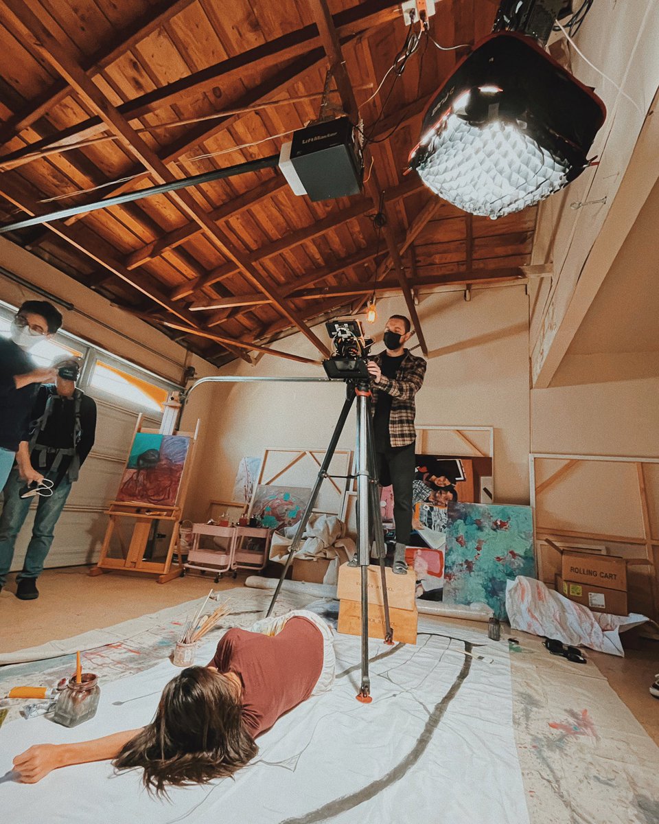 Big shout out to these <a href="/Sachtler/">Sachtler</a> tripod legs for coming in clutch with the high-angle shot we needed, paired with the power of <a href="/AputureLighting/">Aputure</a> being light (pun intended) weight and punchy! 💡 🎥