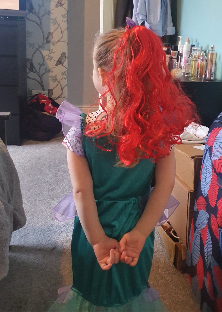 HannahGarvinn's tweet image. My little mermaid ready for #WorldBookDay this morning 🥰 
Esme came out of school and said she had read 1001 books and swam around the classroom 🥰 She really enjoyed her day! @MayfieldOldham