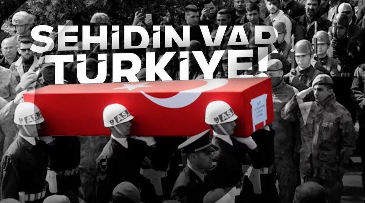 BKGoffical's tweet photo. Bitlis Tatvan’da helikopterimizin düşmesiyle 9 mehmetçiğimiz şehit oldu. Allah rahmet eylesin. Başımız sağolsun 🇹🇷 #Bitlis https://t.co/0X9QnVm9gM