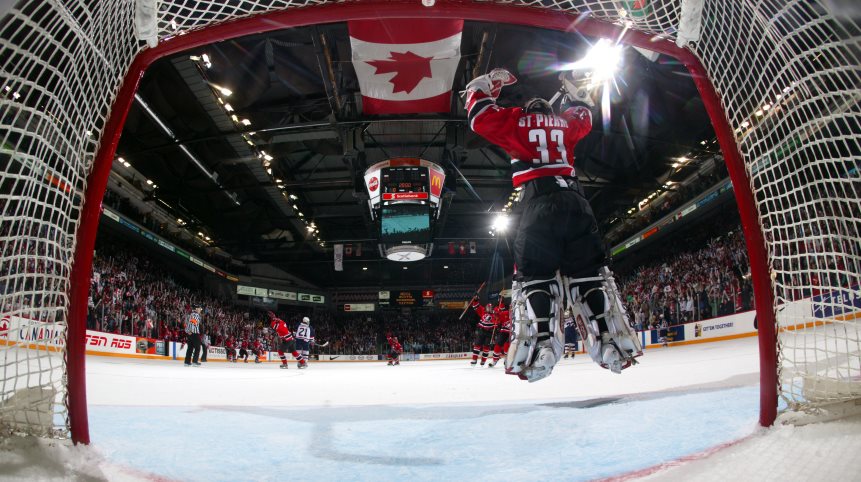 The #WomensWorlds in Halifax &amp; Truro🇨🇦 will be moved to 6-16 May. All 🔟 teams committed to their participation. Read more ➡️ iihf.com/en/events/2021…

🇫🇷 Report du Mondial féminin à mai: iihf.com/fr_ca/events/2…

📷 Jeff Vinnick

#hockey #icehockey #hockeysurglace