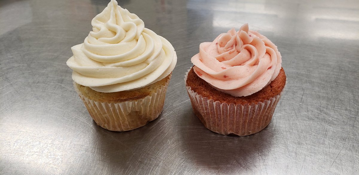 PHSCulinary2's tweet photo. Culinary 2 sweetens things up.@PTOPowhatanHS https://t.co/FkJfByqJPz