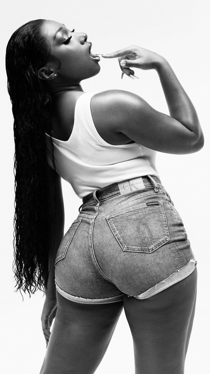 The Hot Girl for <a href="/CalvinKlein/">calvinklein</a> spring 2021