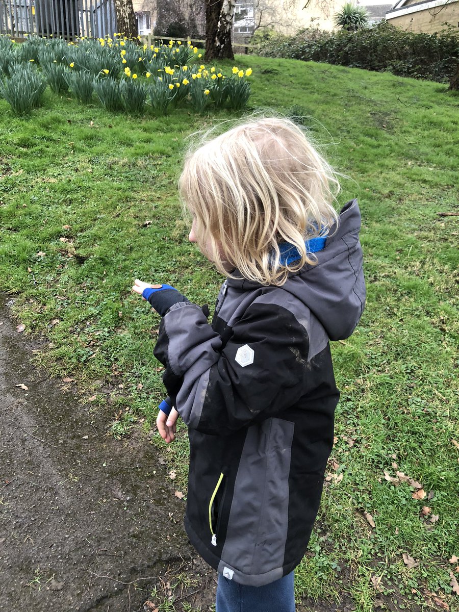 Finnsfitfor15's tweet photo. Went for our penny-walk today. Heads was right, tails was left. Thanks @glosschoolgames @SGOstroud for the idea 😀 #finnsfitfor15 #active #ifellinthestream #stayactive @wecan_move @activeglos https://t.co/Zavx3XQd0i