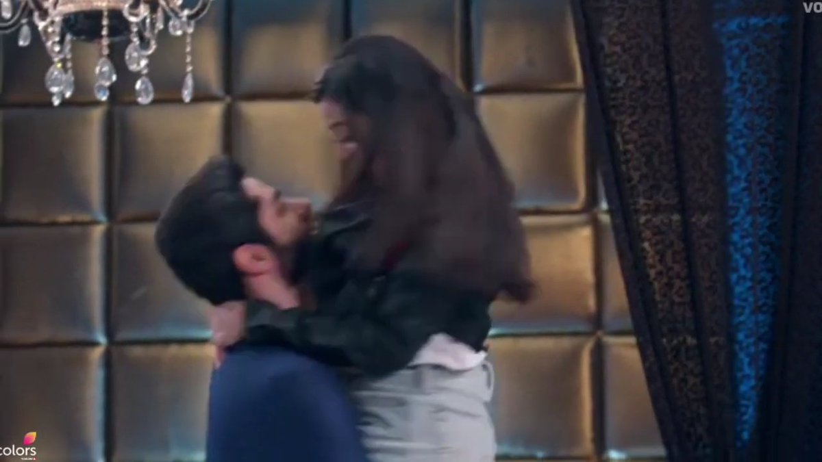 Priyaaa2404's tweet photo. @IconicGoldAward @CocoHighIndia @FIFPLtd @FitIndiaOff @IIaaward @Combatant2020 @aJAYMJAISWAL @INOXMovies @PiyuusJaiswal I nominateing  #HellyShah &amp; #RrahulSudhir as #RiAnsh for most popular Jodi of The year #iconicawards #IconicGoldAwards2021 #IshqMeinMarjawan2 #IconicBestJodi https://t.co/tJc5mKmoHM