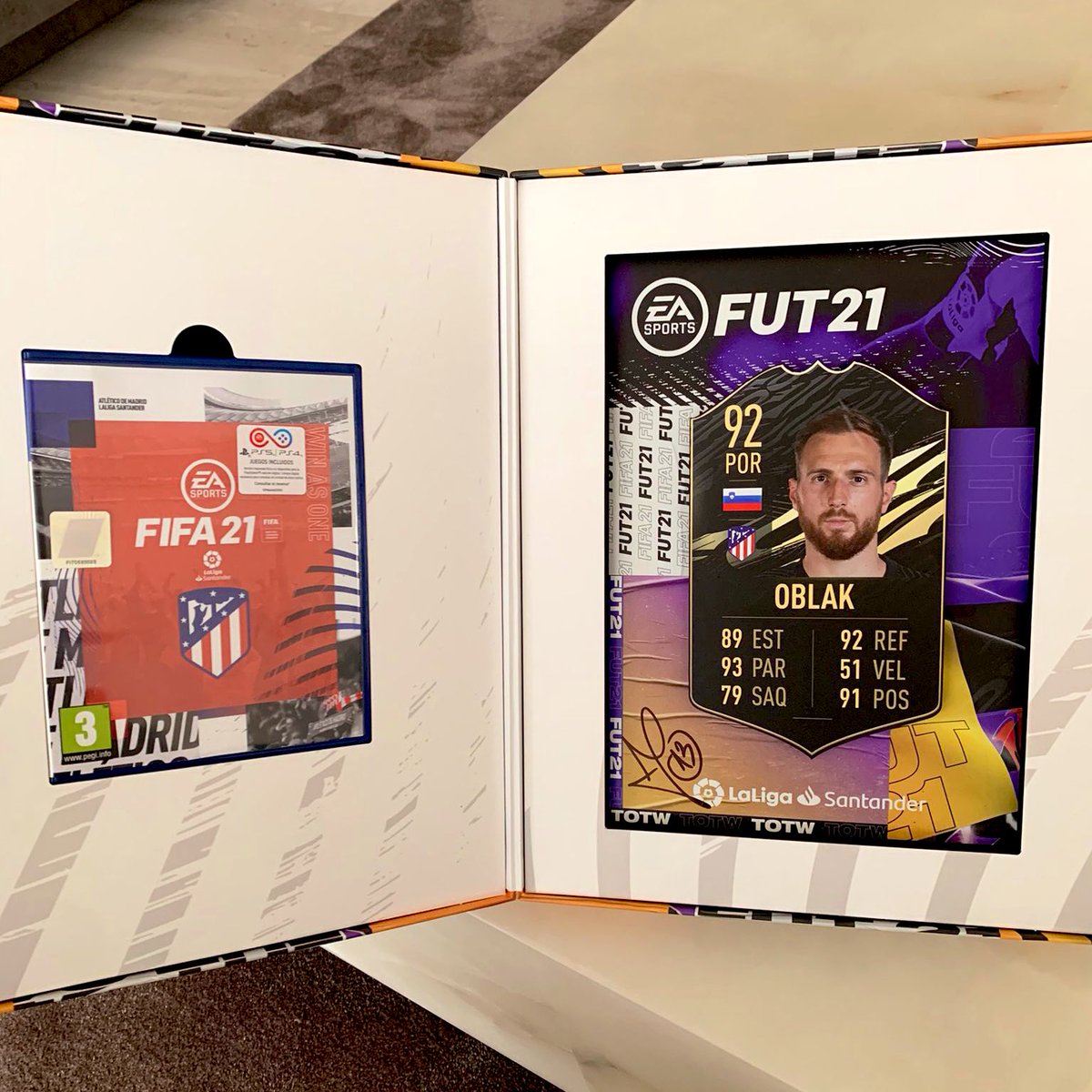 #TOTW 👍🏼 
RT &amp; Follow para ganar el juego + carta especial firmada.
@EASPORTSFIFA