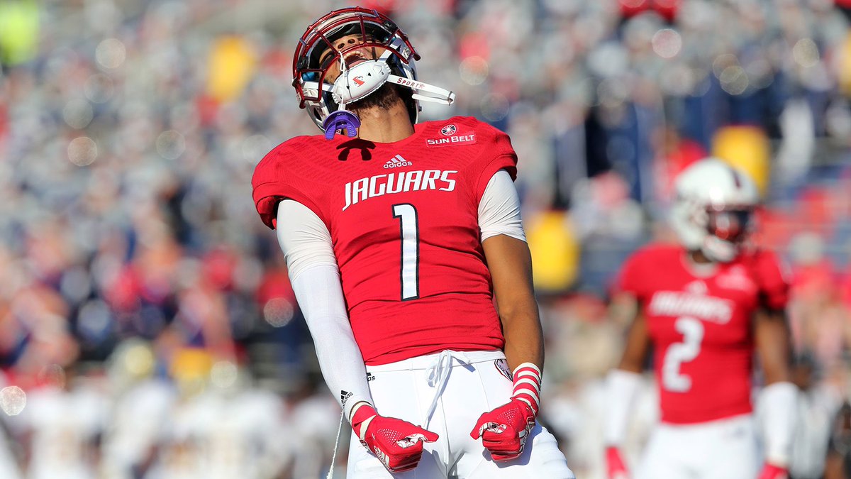 ceejayy0's tweet photo. #AGTG After talking with @CoachMichaelSmi I’m beyond blessed to earn my first offer from South Alabama! #GoJags 🐆 🔴⚫️

@samspiegs @sprescott02 @KenAnioJr @LiveOakFB https://t.co/AtTvo0XWE9