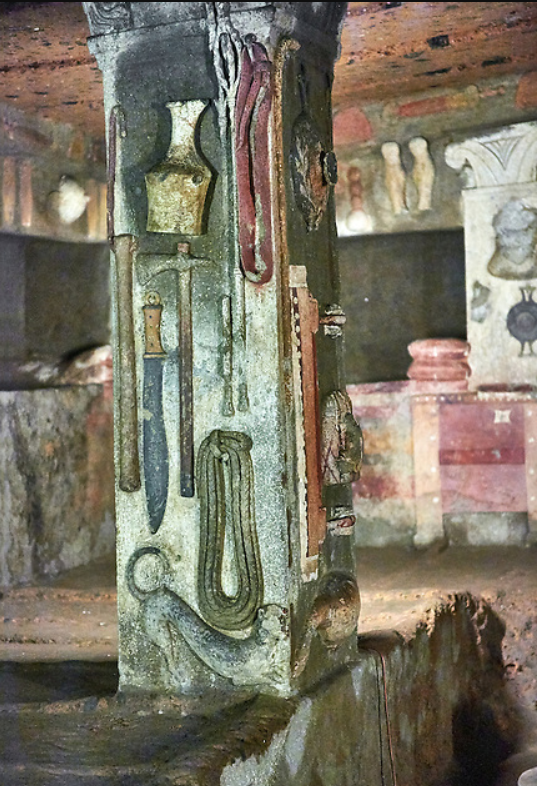_Ulixes's tweet photo. Tombe des Reliefs -#Etrusque- (Cerveteri, Italie).
IVème siècle av J.-C.
Tout autour sont disposées des niches funéraires pour la famille. -Admirons Cerbère (2)-
Sur les piliers, on retrouve des objets militaires, du quotidien, ainsi que la représentation d'animaux familiers. https://t.co/sxRB2JNWxz