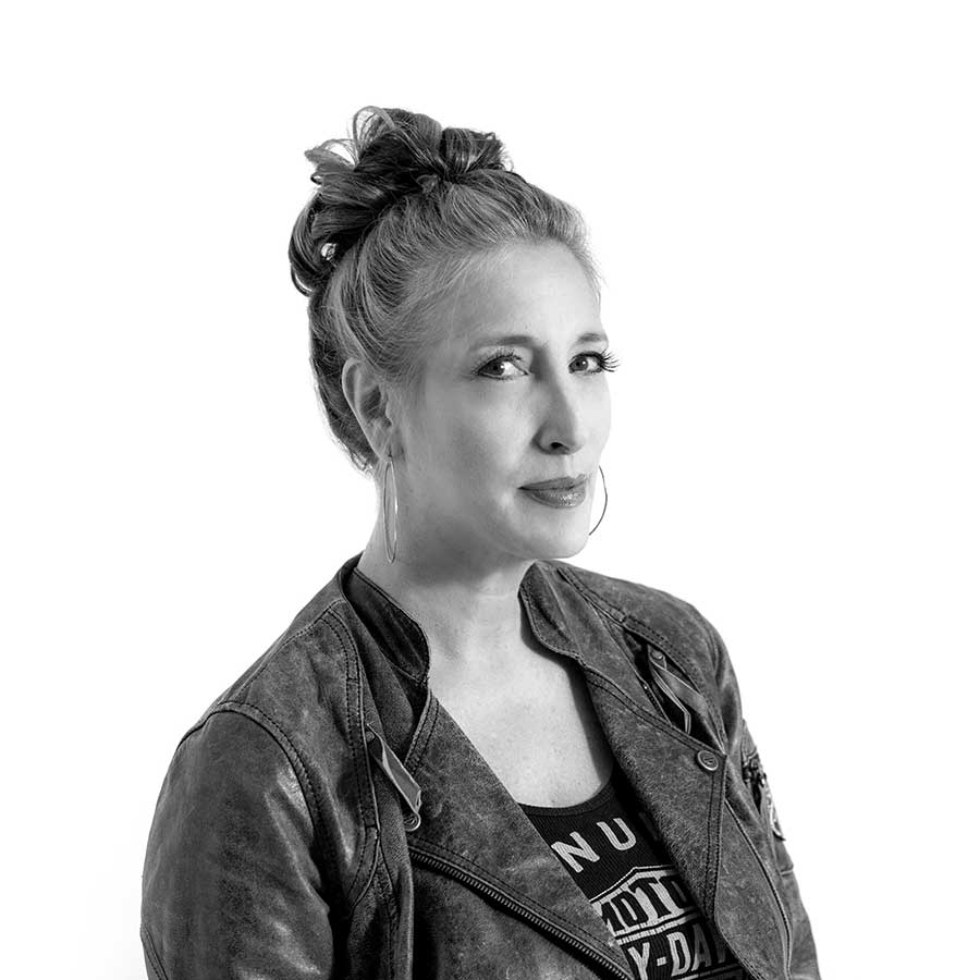 Meet Lisa Osmon!

Lisa has extensive industry experience. She has managed bands, owned businesses, worked for over 30 years on set as a stylist, producer, and line producer working with demanding clients such as Serta and Versace. punchfilms.com/lisa-osmun