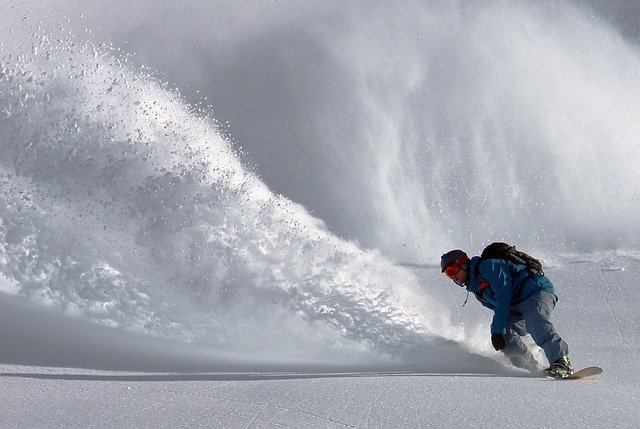 TWoSEdm's tweet photo. The snowboard was invented by an engineer?  The snowboard has become a marvel of geometry, chemistry, and biomechanics. Since the snowboard allows deft turns, ski manufacturers have quickly adopted some of the snowboard innovations, enabling skiers to turn with less effort. https://t.co/N8NOdCsg8r