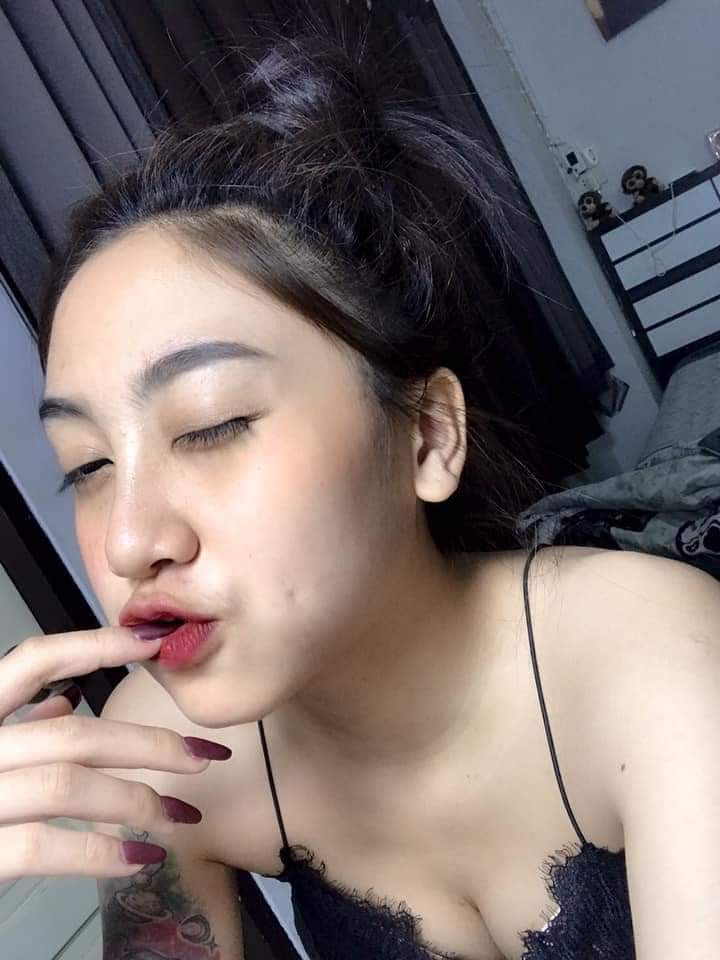 Eip_eip0's tweet photo. หนูว่าหนูก็น่าเย็ดอยู่นะคะพี่ๆ :-) 🤭🥰
#เงี่ยนจังเลยคะตอนนี้🤭💦
ใครเงี่ยนกด🔁รีทวิต สนใจทักมาค่ะ
สนใจแอดไลน์&amp;สแกนคิวอาร์โค้ด
#คอลเสียว #เปิดกล้องคอลเสียว
:ID https://t.co/XEp1oH8Fjg