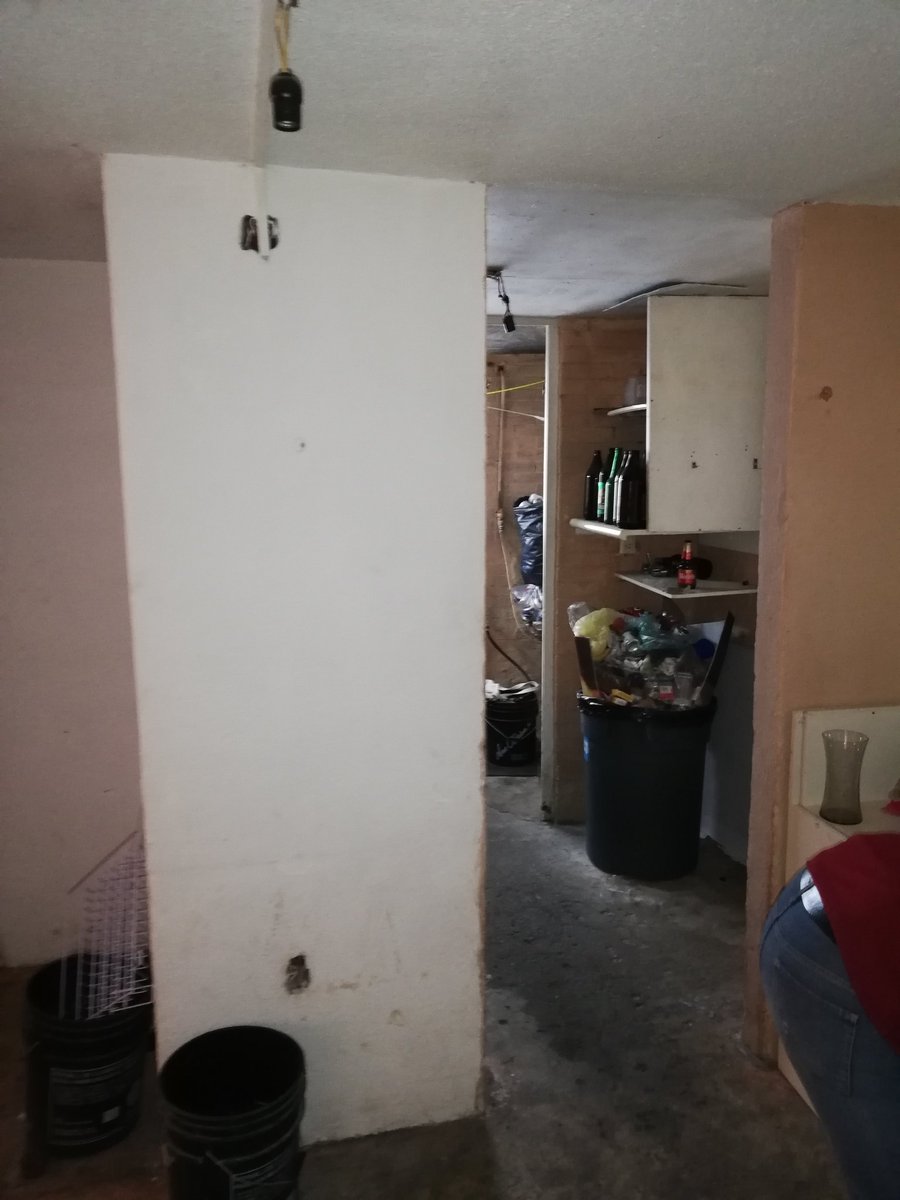 OC_Abogadosmx's tweet photo. Realizando desalojo en Cuautitlán Izcalli, un cliente más satisfecho con nuestro servicio remates bancarios https://t.co/OGp0JLMT7L