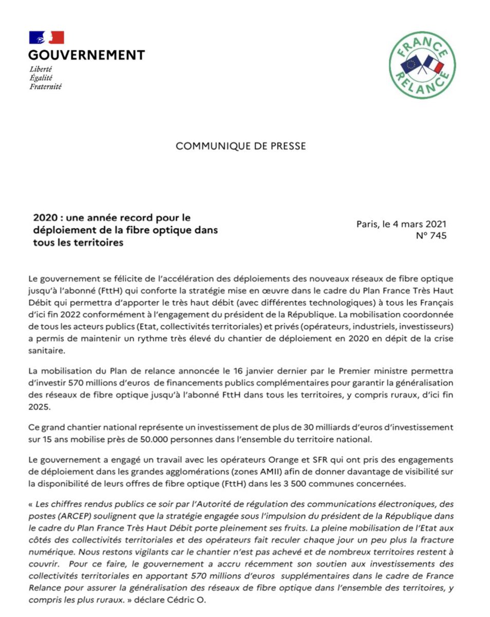 cedric_o's tweet photo. 📶 2020, une année record pour le déploiement de la fibre dans tous les territoires ! 
En 2021, le travail continue : 570M€ supplémentaires sont mobilisés par @gouvernementFR pour permettre à tous les Français d’avoir accès au réseau partout en 🇫🇷 #FranceRelance https://t.co/nwetLzsT03