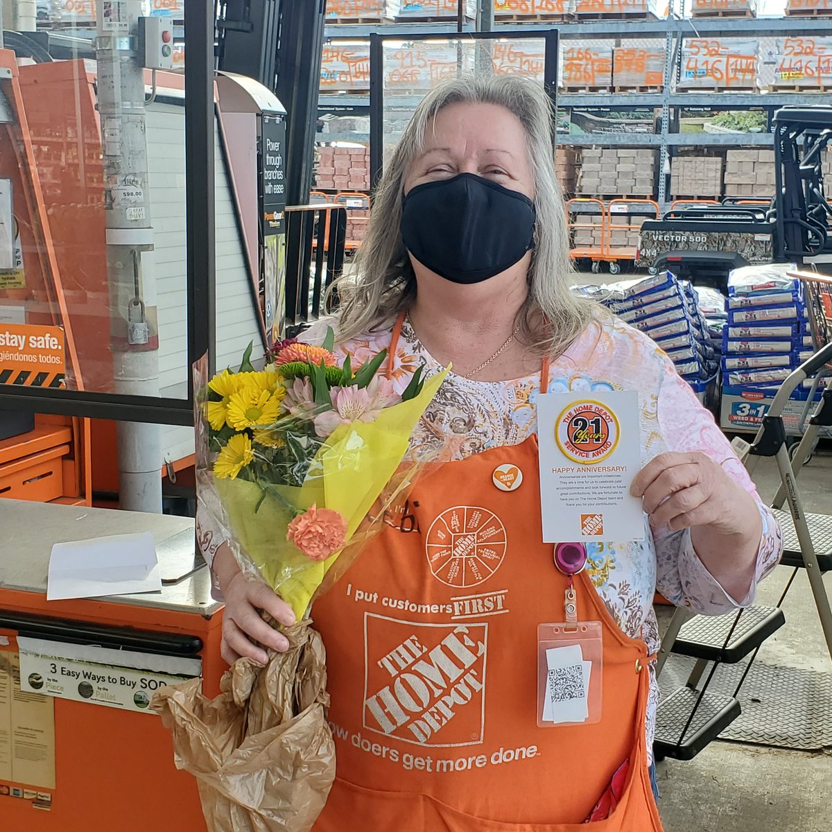 Melissa Large tweet media