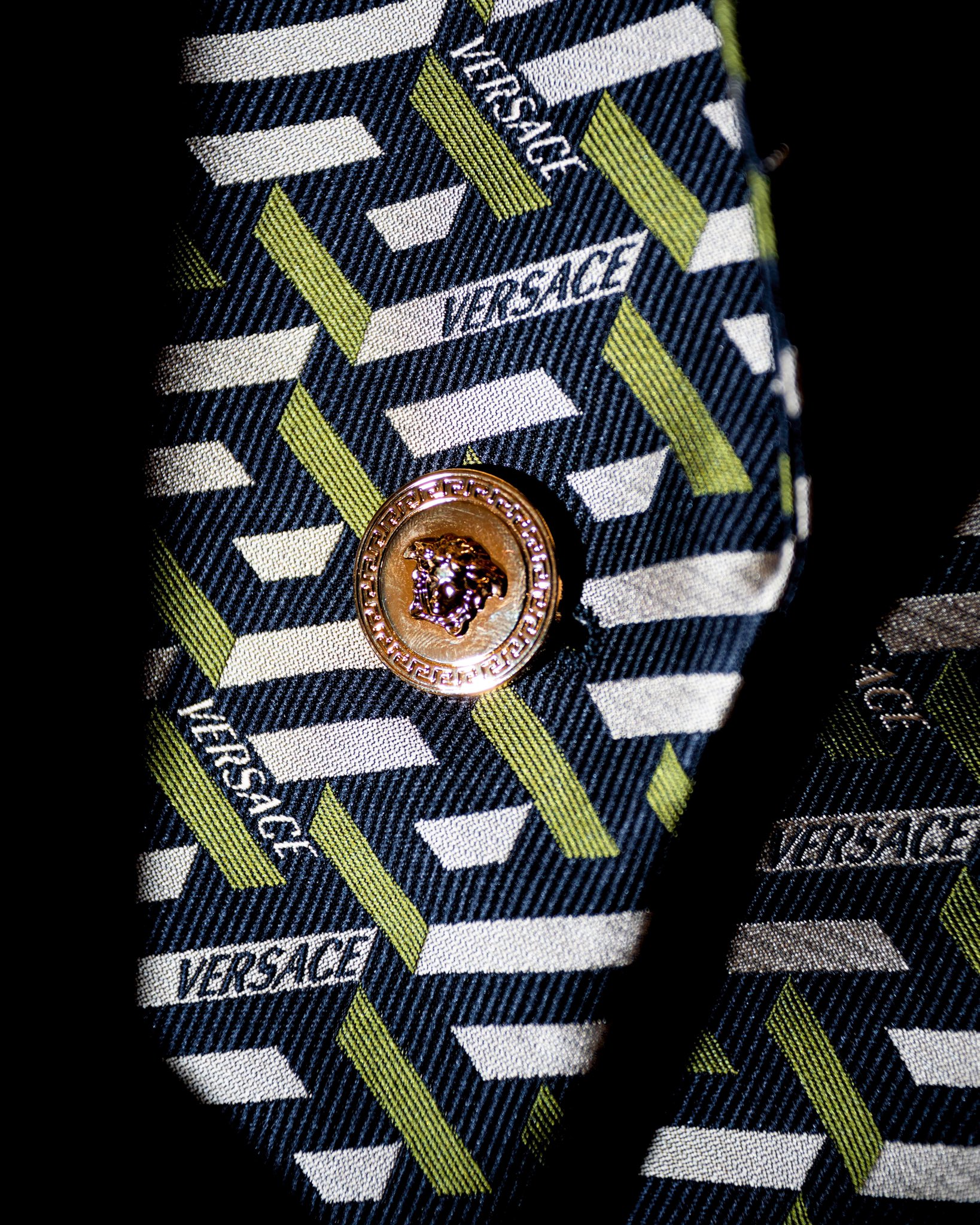 VERSACE على X: 