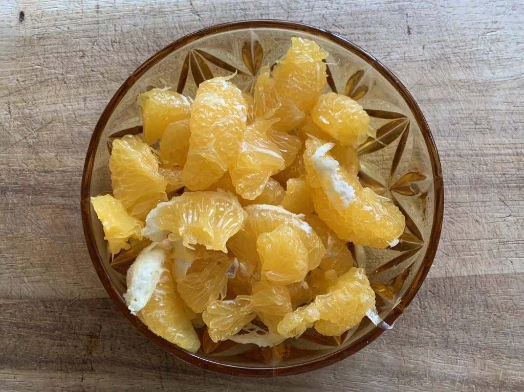 ストレス抱えていませんか？瞼のぴくぴくはストレスサインですよ！