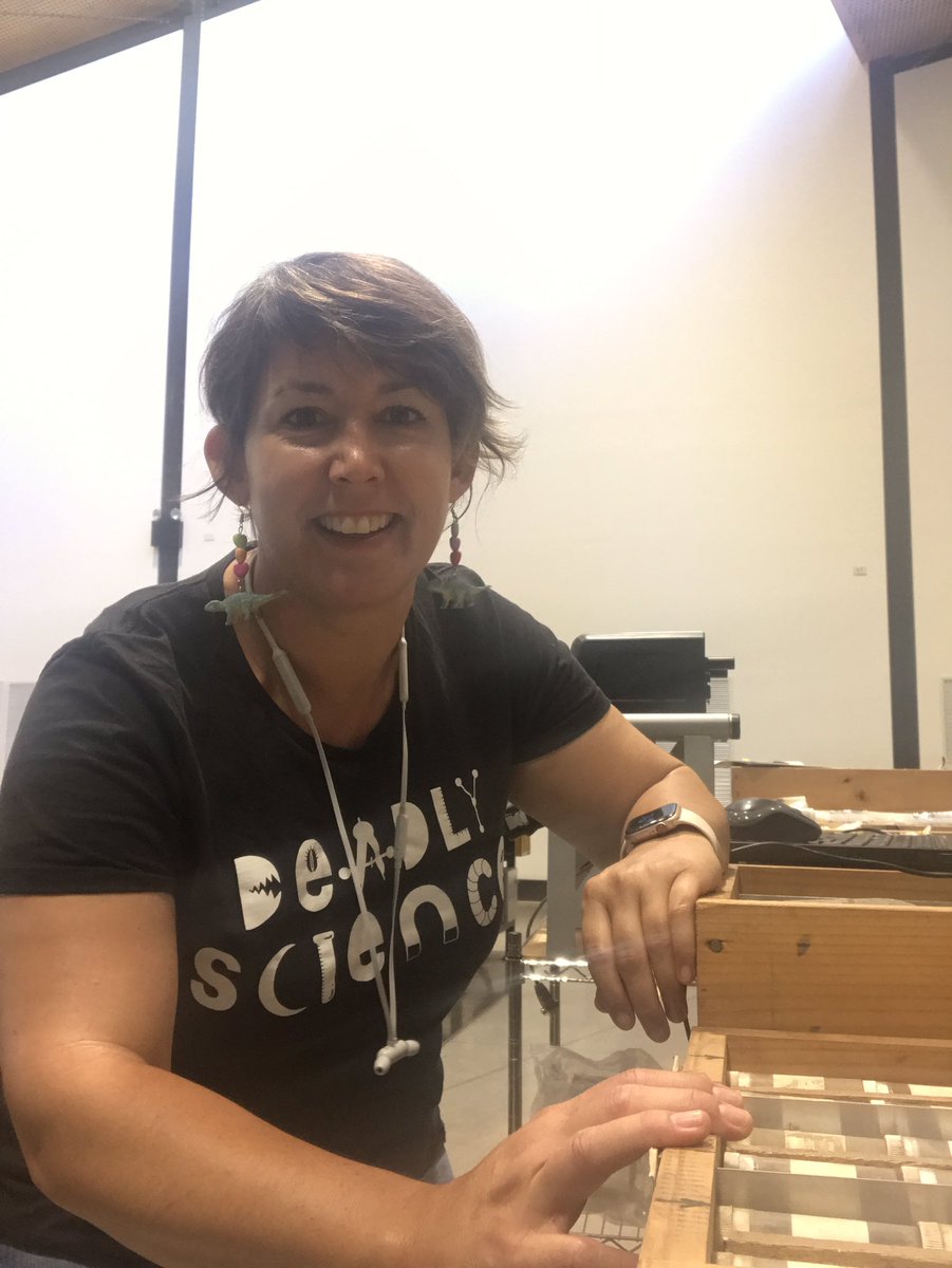 Behind the scenes - this is me! Not every scientist wears a lab coat (every day)... I’m rocking my @deadlyscience shirt to support a fantastic initiative, to bring science to regional schools and communities... and cause I reckon #rocks &amp; #regolith are pretty deadly #WomenInSTEM