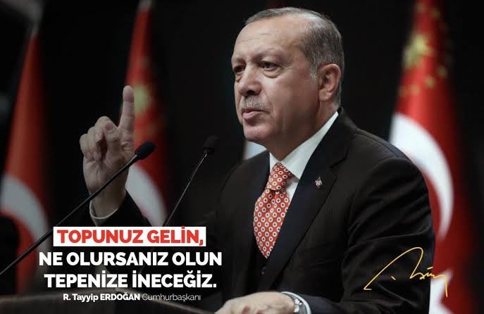 onder_cecen's tweet photo. ABD'de #NewYork 'un en işlek caddesi Time Square'de reklam panolarına "Stop Erdoğan" yazmışlar.Abd mi sizi kurtaracak 😂
Yedi düvel bir araya gelseniz,Recep Tayyip Erdoğan'ı durduramayacaksınız. 🇹🇷#SupportErdogan
#ErdoğanınYanındayız 🇹🇷🇹🇷🇹🇷 https://t.co/wKTYKog6Xe