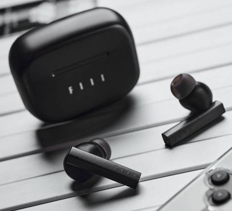 marlonrico's tweet photo. 🔲FIIL CC PRO🔲
The Art Of Audio
Ahir 3 de Març van ser presentats a Beijing els nous auriculars de la marca FIIL, el model Top de la sèrie CC.
1 d'Abril es la data de llançament a la Xina 🇨🇳
📺https://t.co/iOtai770Ct
#TWS #FiilCcPro #TheArtOfAudio #youpin #xiaomi #Aliexpress https://t.co/GxE4p7KZiI