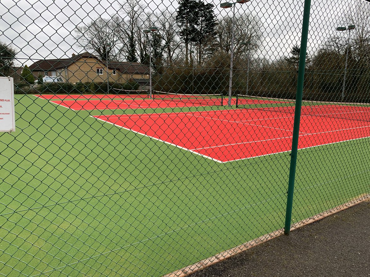 ChilternSports's tweet photo. St Albans TC, the latest club to choose @TigerTurfUK Advantage Pro for the resurfacing of this three court block which we have just completed.
@SAPCA @TeamTigerTurf #tennis https://t.co/Cdg28Edasg