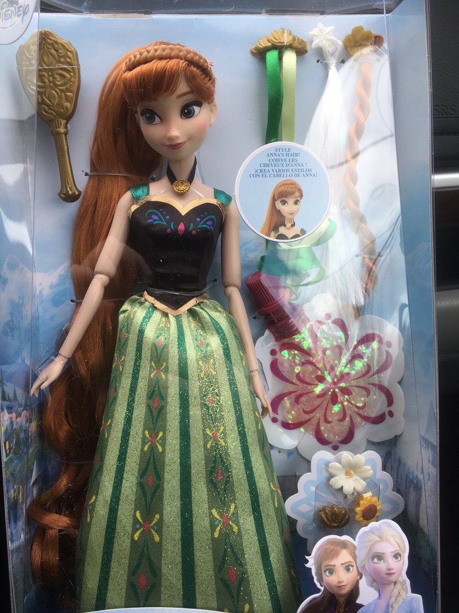 Tiara_Princess7's tweet photo. I bought the new long hair Anna doll. ✨🌻✨ #Anna #princessanna #queenanna #disneyanna #frozen #frozen2 #frozenanna #rapunzel #annadoll #frozendoll https://t.co/2jBNp8Z36Z