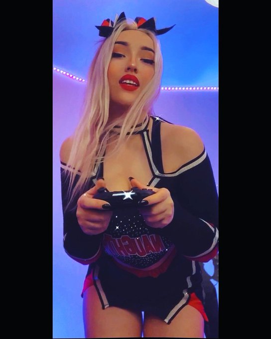 ! @XBIZ CAM AWARDS NOMINATIONS ARE UP! NOMINATE ME FOR BEST CAM MODEL AND RISING CLIP STAR  Best Cam<a class="tags" href="/tag/xbiz">@xbiz</a><a href="/tag/mytwitteranniversary"class="tags"><span>#mytwitteranniversary</span></a>