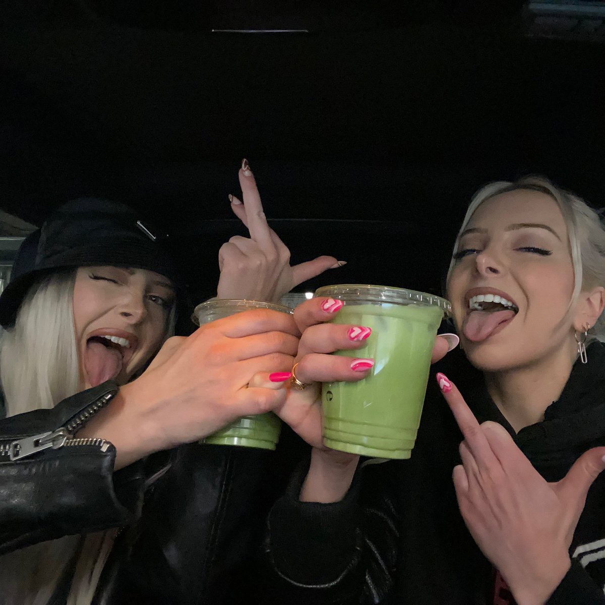 4got to ask 4 sugar, but she was delicioussSss