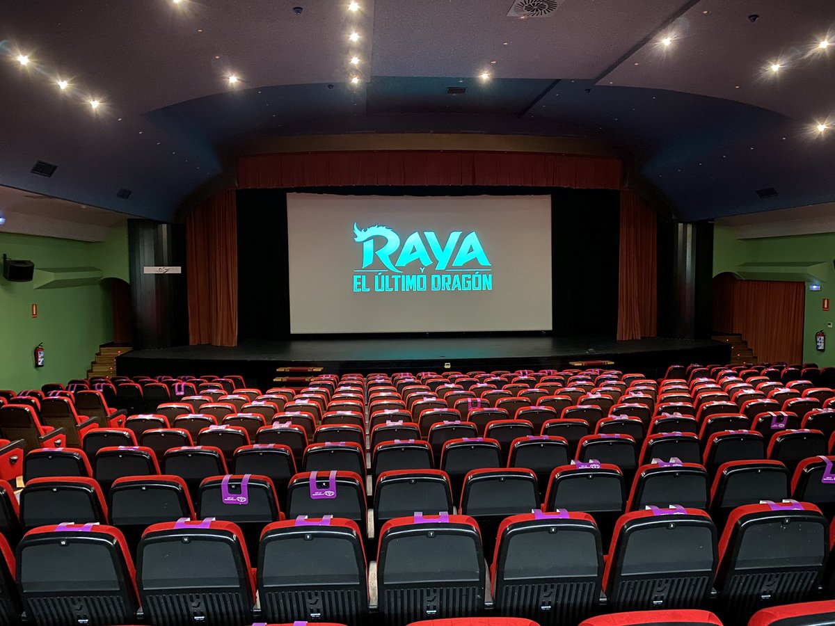 ¡¡ Gracias!!
En nuestras salas ya esta todo preparado, el público está deseando volver a disfrutar del cine en el cine. 
Cuanto mas contenido podamos ofrecer mejor.
En Miranda abrimos con casi todo el aforo disponible completo!