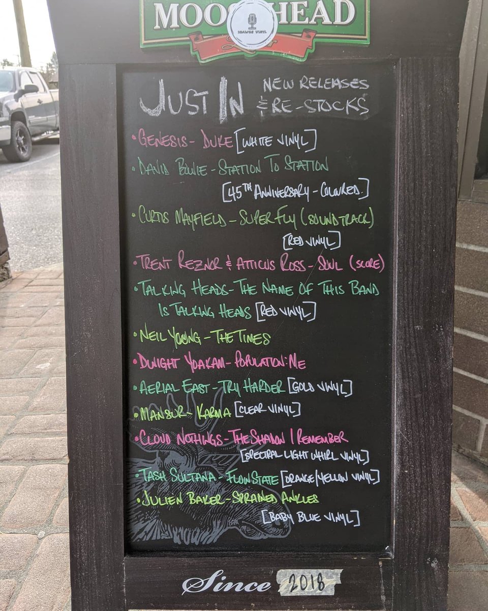 3DawgsVinyl's tweet photo. Lots of additions to the 'Just In' board. The weekend is almost here!
#Vinyl #cratedigging #lp #33rpm #richmondbc #shoplocalyvr #supportsmallbusiness #supportindierecordstores #vinylforever #vinyladdict #music #recordshop #recordstore #records #vinylcommunity #vinylforsale https://t.co/JXI5ckio6I