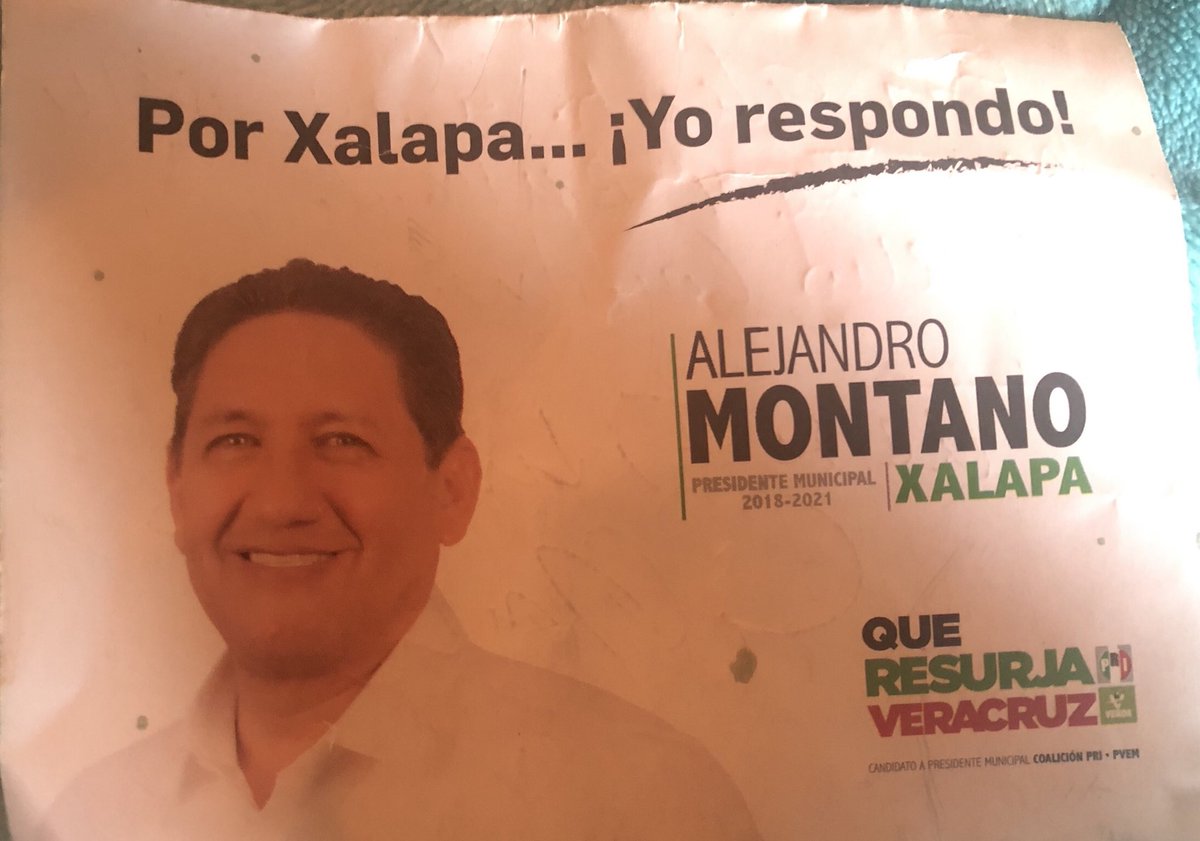 contreaure's tweet photo. Mi primer contacto con el Partido fue en un encuentro con @lejandromontano al que acudí. Escuché sus propuestas y le di algunas otras que me parecían necesarias para nuestra ciudad #Xalapa. Tenía 16 años. Él hubiera sido un gran alcalde. Desde entonces y hasta la fecha #YoSoyPRI https://t.co/SfGHQi8W9I