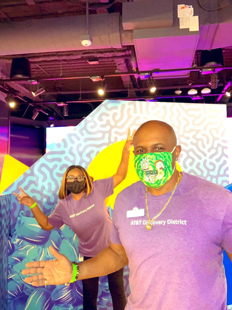 Pascahl_'s tweet photo. We have another exciting and immersive Experience celebrating Black Future Makers here in AT&T’s Discovery District! Come check us out! #LifeAtAtt #ATTDiscoveryDistrict #ATTExperienceStore #LoveWhereYouWork https://t.co/b1tTSiDc0q