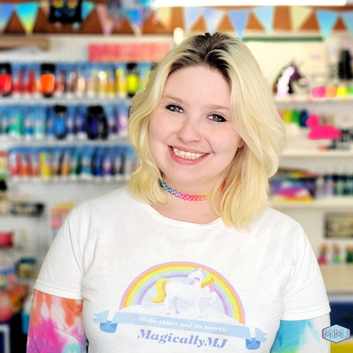 MagicallyMJ's tweet image. "Be the magic you want to see in the world." ✨
Quote by me - MagicallyMJ 
.
..
#magicallymj #bethemagic #inspirationalquotes