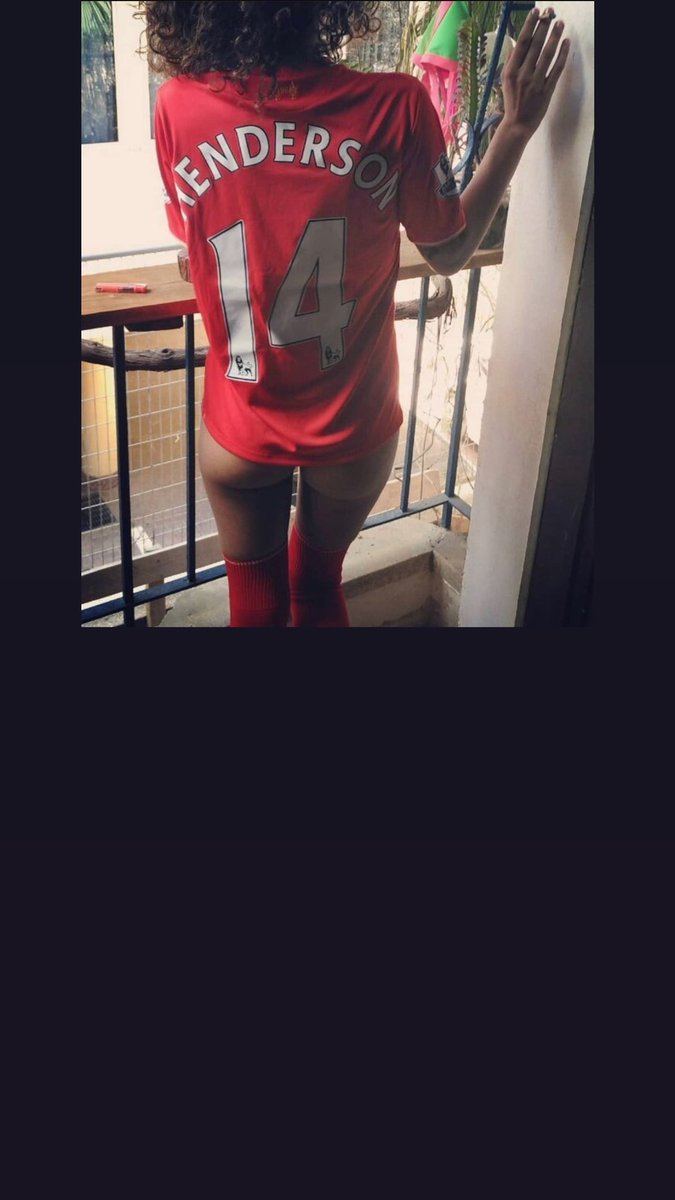 GirlMerseyside's tweet image. Must win tonight #ynwa