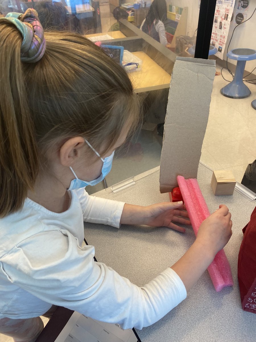 Sarah Fallon tweet media