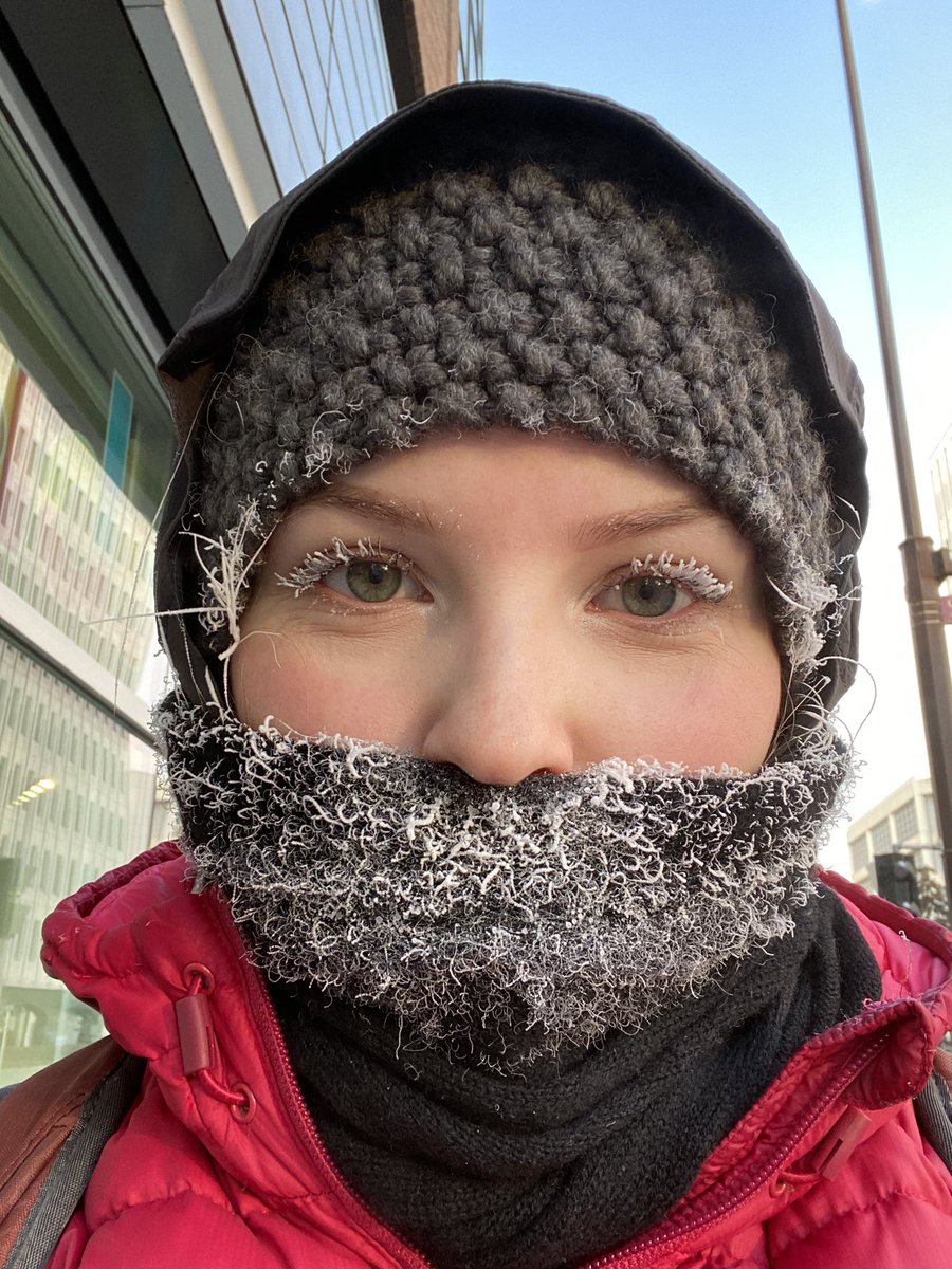 nikkibutz's tweet photo. Sharing how I layer up for -30 for the #ATBup challenge! Let’s donate money to Alberta’s Mental Health Foundation! @atbfinancial #SocialAtHome https://t.co/6YQhjYQaLm
