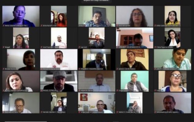 valenzo14's tweet photo. Fortalecimiento la ruta de trabajo institucional, encuentro de la Presidencia Colegiada Nacional con las Presidenciales Colegiadas Seccionales de la @FEDESSP : #SNTE, #SNTBIENESTAR, #SNTSCT, #SNTSADER, la unidad es nuestra fuerza!
#BuenJueves #PensionesDignas #UmasNo #ATENCION https://t.co/p6ISmAus4s