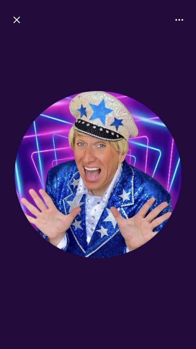 it_is_philsharp's tweet photo. @realjahwobble @cruisekevin I literally had no idea you played Bass for public Image Limited before becoming such a great Panto star. https://t.co/GOrFPAdzX4