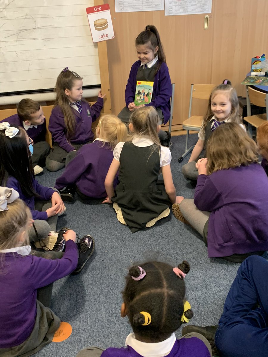 MissK_StM's tweet photo. #WorldBookDay in P2/3 included a virtual author visit, describing our favourite characters, and some hot-seating activities to meet the characters of stories read. #bookworms @StMonicaMilton https://t.co/4zGi8MO1km