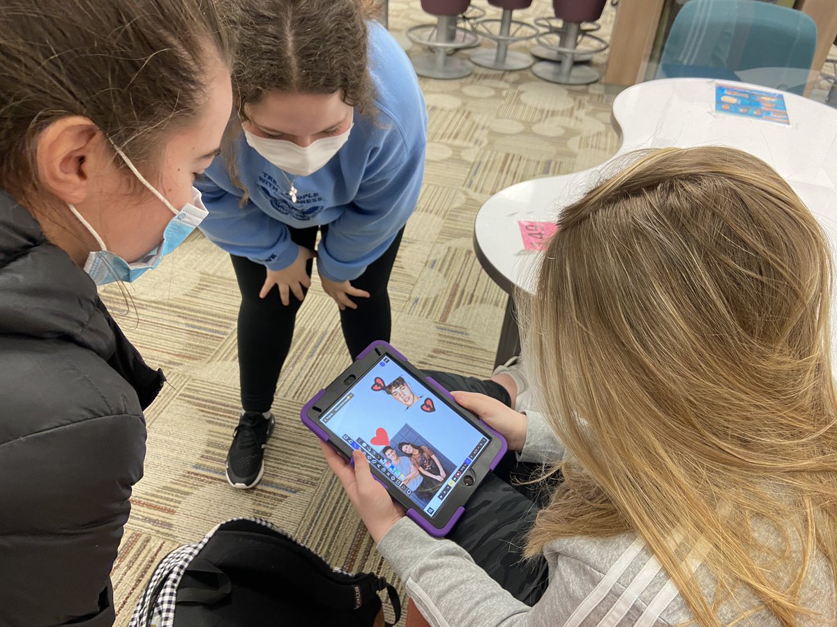 Exciting and creative results from <a href="/IkeSDNB/">SDNB Eisenhower</a> Speech students using <a href="/explainevrythng/">Explain Everything</a> to create their communication model!! <a href="/SDNBSchools/">SDNB Schools</a> <a href="/Ms_Schlegel/">Kelly Schlegel</a> #SDNBLearns