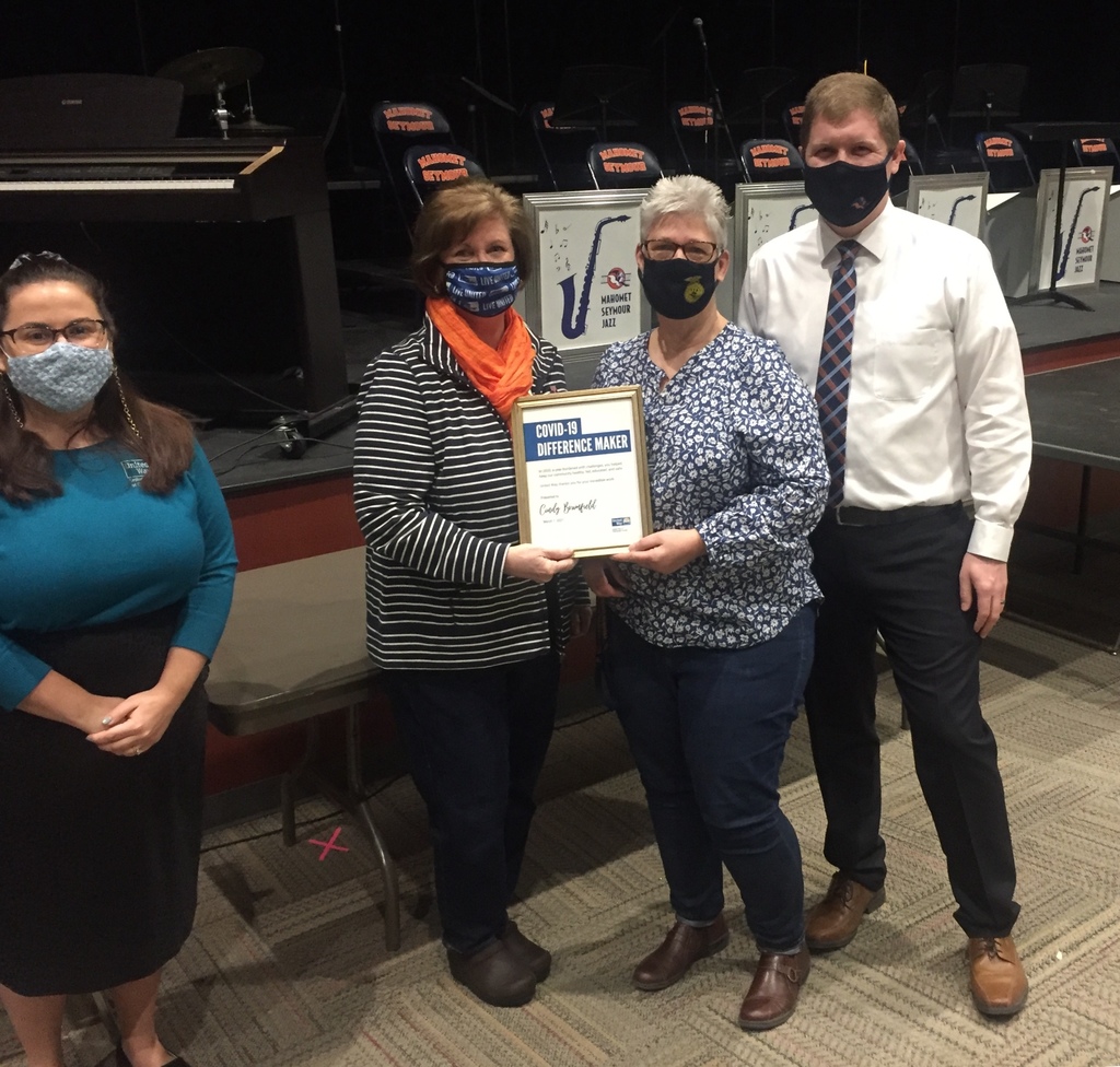 MSHSBulldogs's tweet image. MSHS's own Ms. Cindy Brumfield was surprised today and awarded the United Way COVID 19 Difference Makers Award!   Distributing food, clothing, Christmas gifts, and masks through Mom's Pantry are just a few of the examples Ms. Brumfield has done to make a difference!  Congrats!