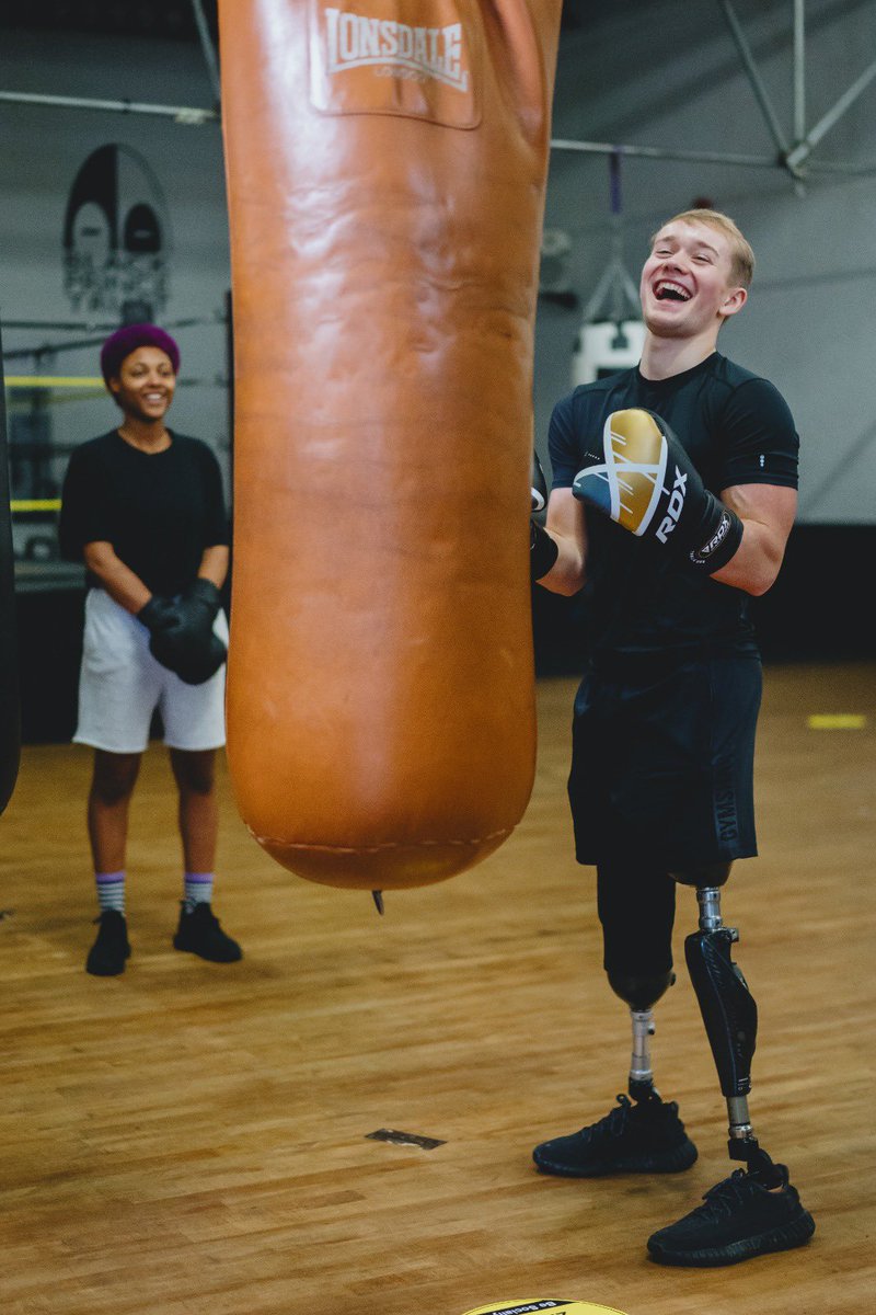 Fighting for a chance to make a difference 🥊💫 @F4CCharity. These guys are awesome, and making a real difference! 🙌🏼