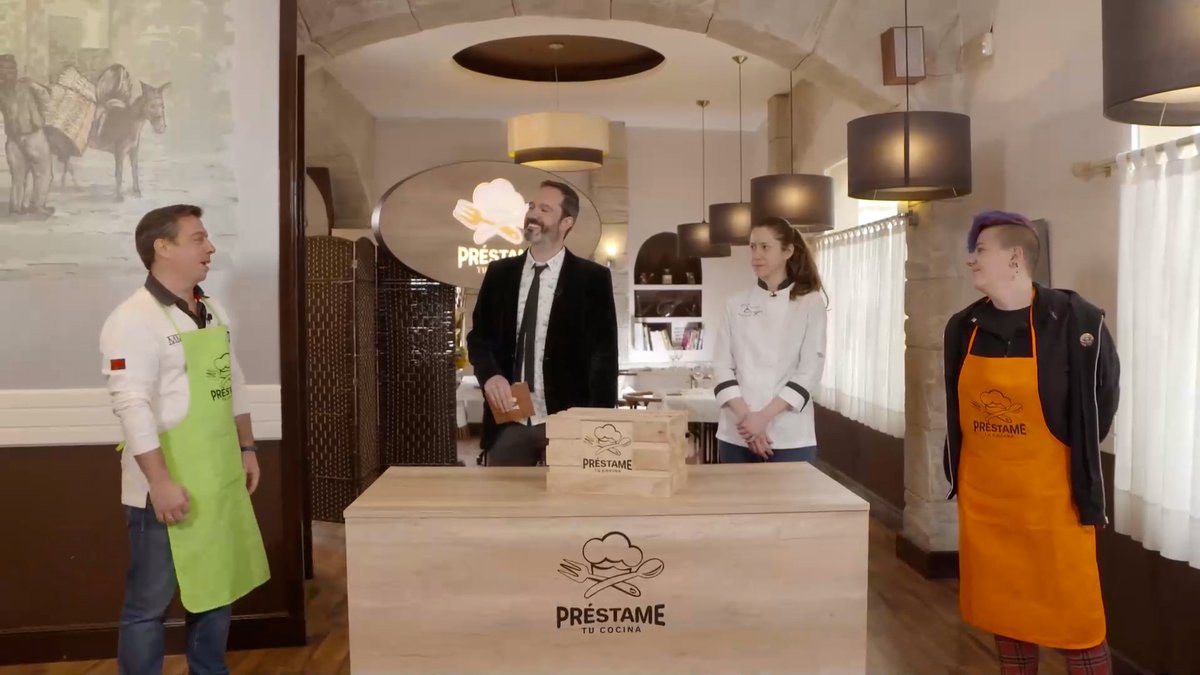 Hoy, @spartangourmet está acompañado de Beatriz Allué👩🍳, chef del restaurante El Origen en Huesca. ¿Qué ingrediente estará en juego esta noche? 🤭En nada y menos lo conocemos y vemos qué cara ponen Laura y José Luis. Pero antes, ¡hay que formar equipos! 🔥#PréstametucocinaAtv