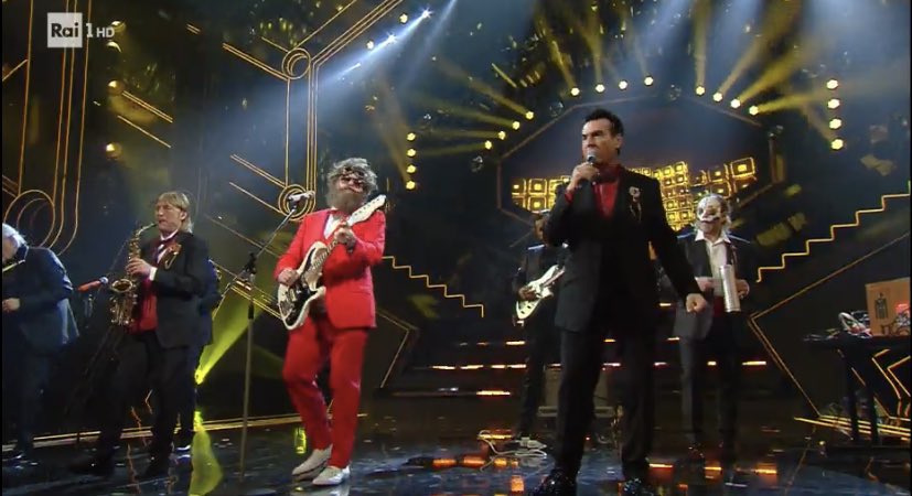 Onething_ile's tweet photo. QUANDO C’È LA FESTA DEL SANTO PATRONO ED SUBITO SAGRA DA SURIACA: #Sanremo2021 https://t.co/ytPrll9e0B